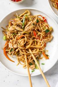 Veg. Hakka Chowmein