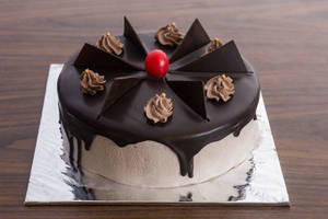 Chocolate Fantasy Cake (1 Pound)