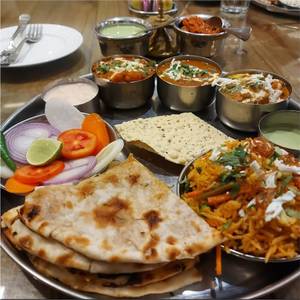 Sagar's Special Thali