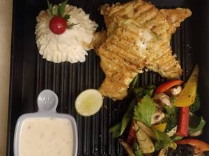 Grilled Chicken Special Platter