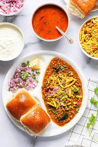 Cuppa Misal Pav