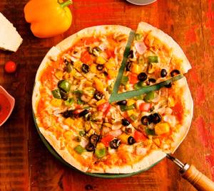 13" Large All Veg Hub Pizza