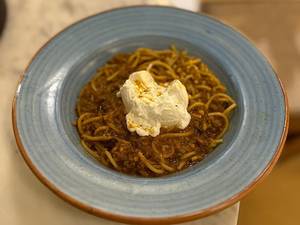 Spaghetti Bolognese With Open Burrata