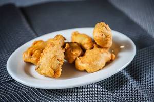 Boneless Chicken Pakoda (5 Pcs)