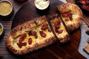 Stuffed Garlic Bread with Crispy Bacon