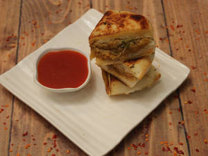 Veg Stuffed Kulcha