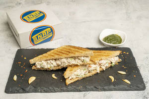 Roasted Garlic Chicken Sandwich