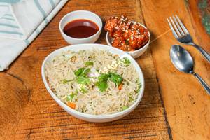 Veg Fried Rice with Gobi Manchurian