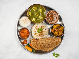 Jain Mini Thali ( No Garlic & No Onion ) Combo                      