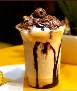 Ferrero Rocher Thick Shake