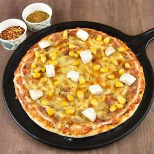 Mushroom Corn Pizza