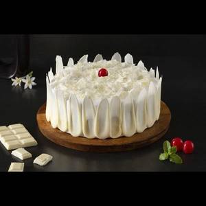 White Forest Cake [450 Gms]
