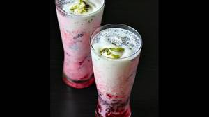Black Current Falooda