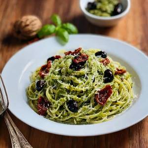Pesto Sphagetti