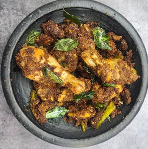 Allam Mirapakay Kodi ( Ginger Chilly Chicken Curry Gravy )
