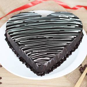 Eggless Choco Truffle Heart Cake New 4