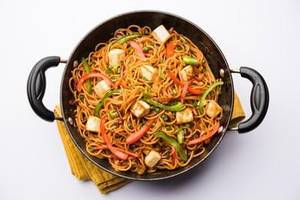 Paneer Schezwan Chow mein