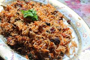 Mushroom Pot Biryani
