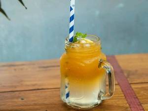 Country Lemonade