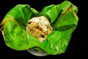 Kizhi Biryani Pothu (buff)