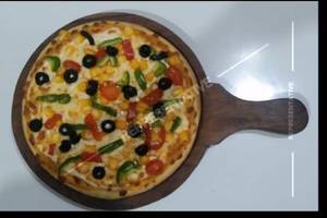 Medium Veg Paradise Pizza
