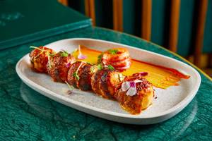 Cheese and Raisin Tandoori Mushrooms