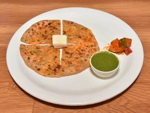 Paneer Pyaz Parantha