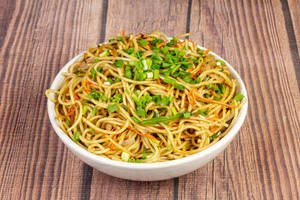 Veg Hakka Chow