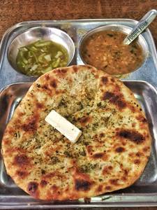 Amritsari Mix Kulcha
