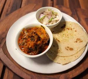 Chappathi (2 pcs) with chicken curry                      