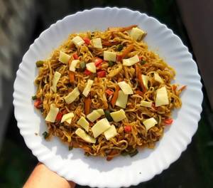 Cheese Paneer Maggi
