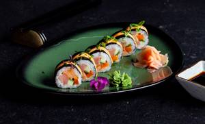 Futomaki Sushi Roll