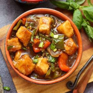 Chilli Paneer Gravy