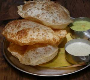 Poori 