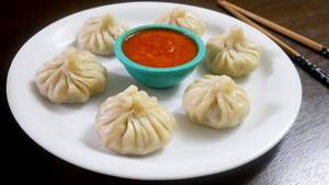 Alfredo chicken momos [8pcs]                                           