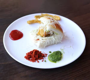 Junglee Vada Pav