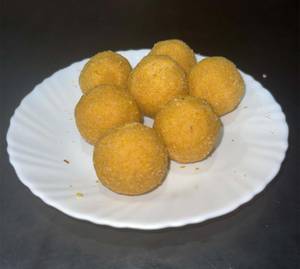 Besan Ladoo