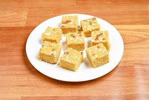 Magaj (besan Chikki)