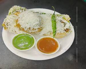 Cheese Vada Pav