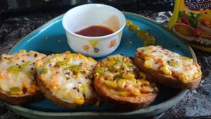 Exotic Cheese Garlic Bread