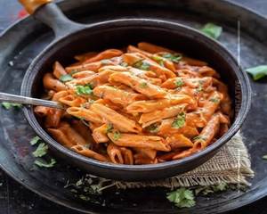 Red Sauce Paneer Pasta
