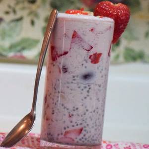 Strawberry Falooda