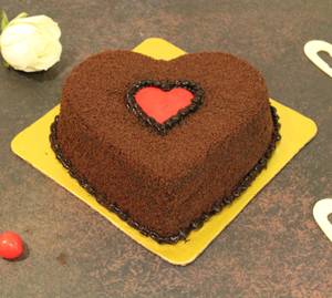 Heart shape chocolate mud cake