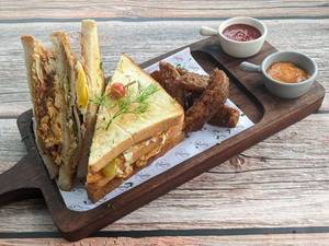 Peaberrys Double Decker Sandwich
