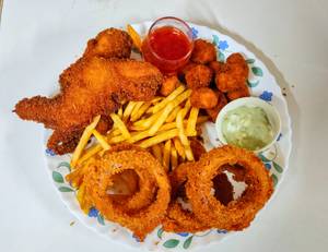 Assorted Fries Platter: Regular