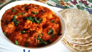 Aloo Gobi Tomato Masala