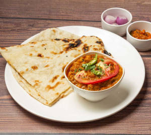 Chana Masala & Butter Naan Combo    