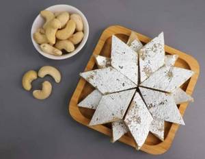 Kaju Katli (barfi)