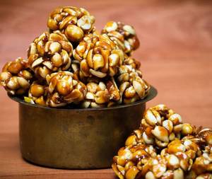 Peanut Jaggery Chikki Round (200 Gms)