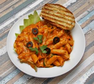 Mix Sauce Penne Pasta